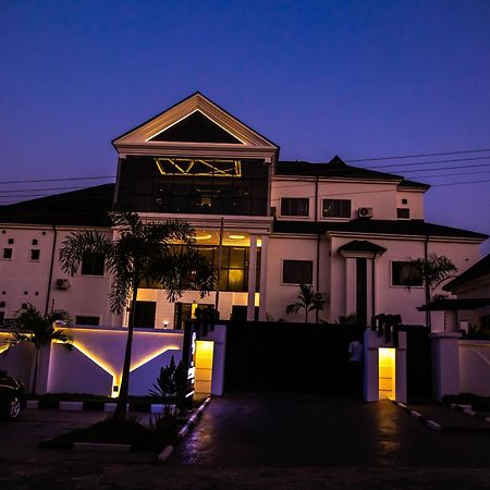 The Stallion Abuja Luaran gambar